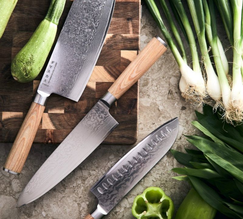 Hattasan Damascus Santokukniv
