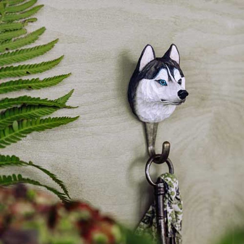 Håndskåret Krok – Sibirsk Husky Wildlife Garden