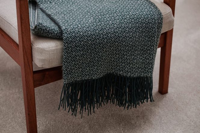 Hovedbilde Harris Jacquard-vevd pledd i grønn fra Vinga of ...