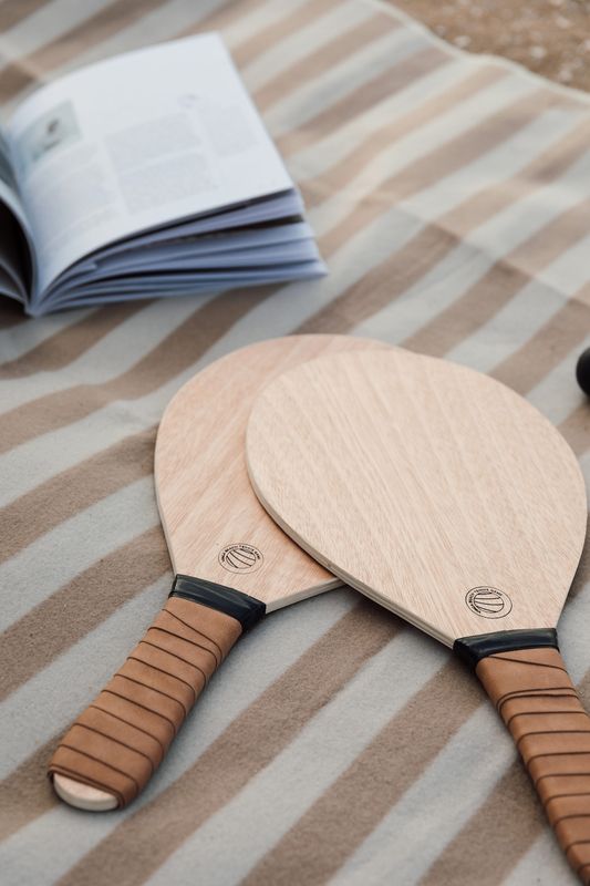 Strandtennis av poppeltre med håndtak i vegansk skinn Vinga
