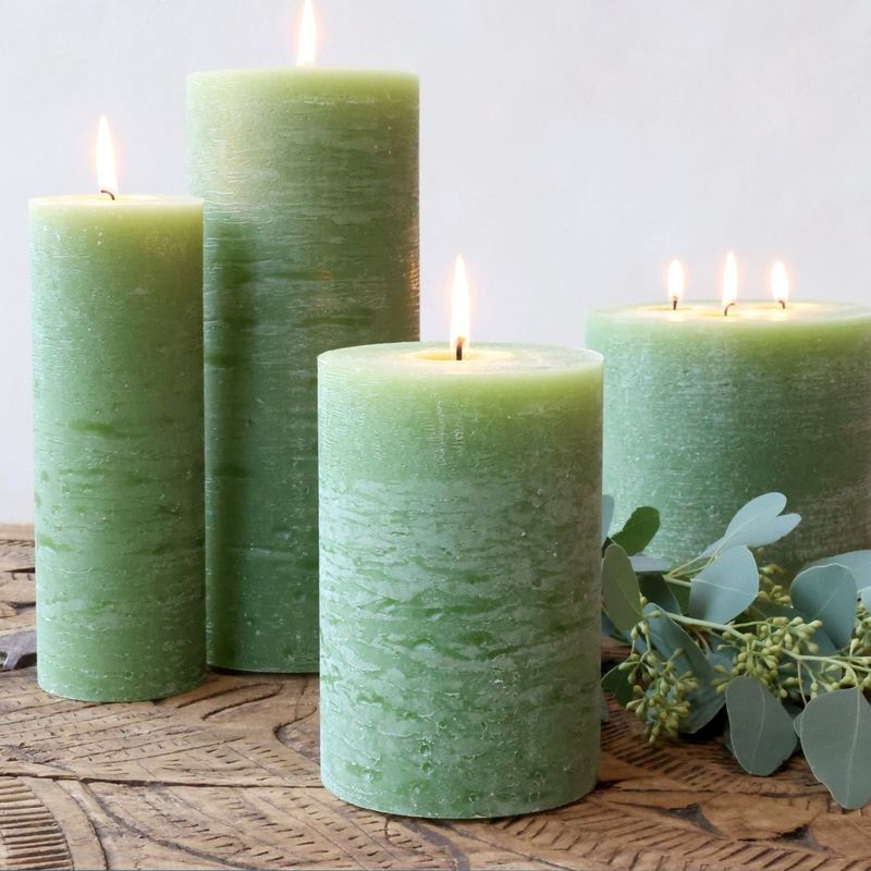 Macon kubbelys rustikk 90 timer – forrest green (H15 / Ø10 cm)